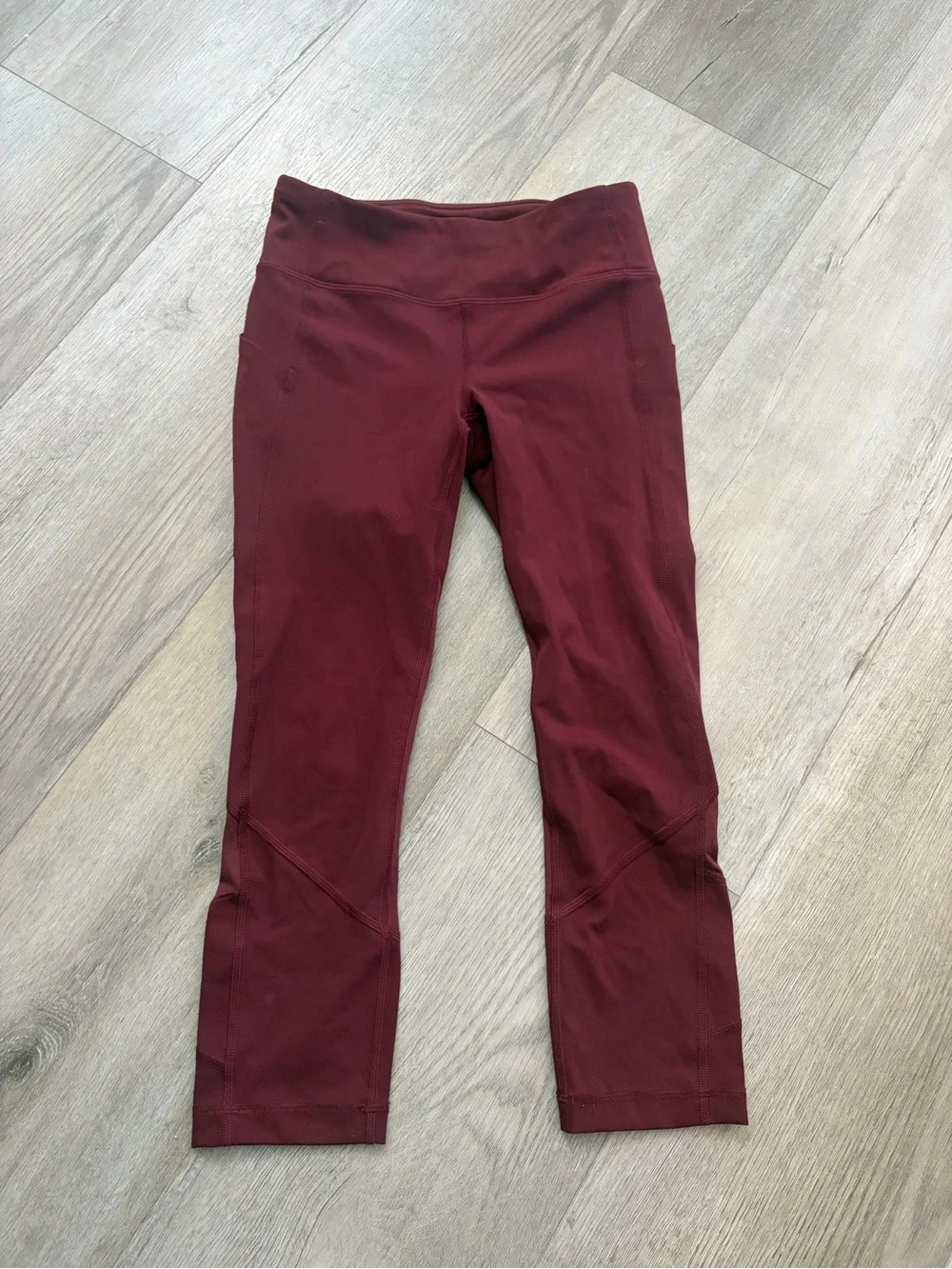 lululemon athletica Burgundy Capri Leggings